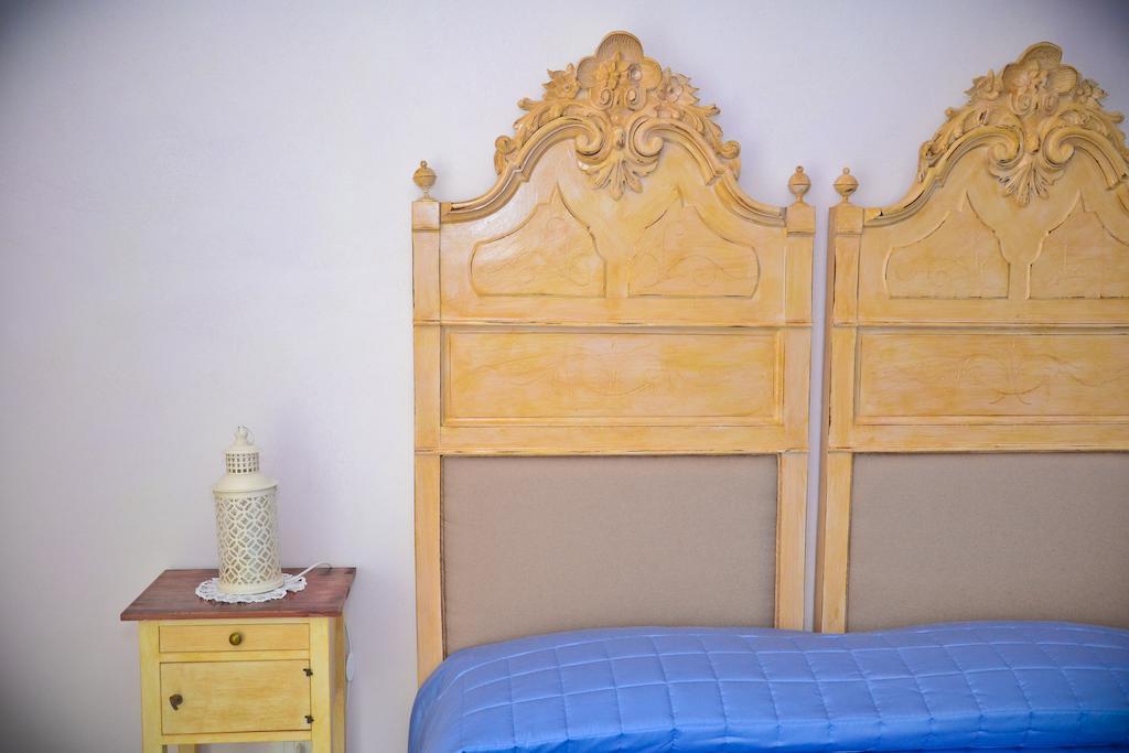 Dimora Delle Rondini Bed and Breakfast Polignano a Mare Kamer foto